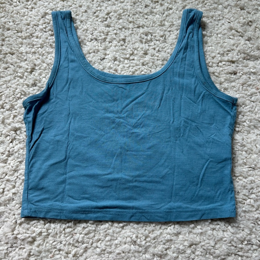 SHEIN Ribbed Tank Top - Picture 2 of 3
